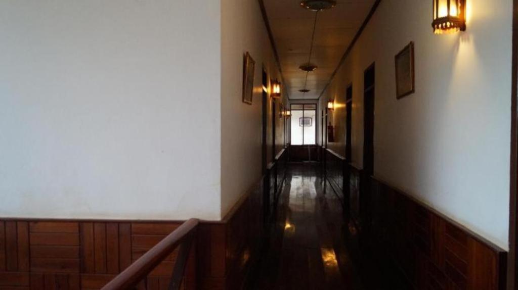 Champa Residence Hotel Pakse Buitenkant foto
