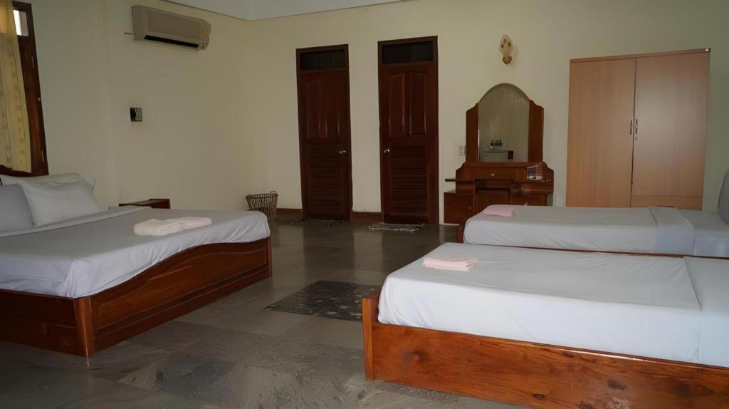 Champa Residence Hotel Pakse Buitenkant foto