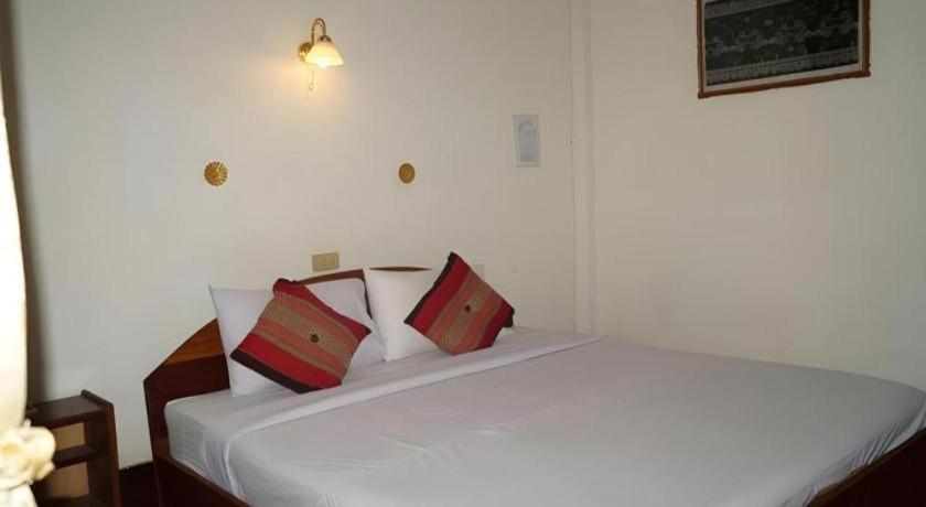 Champa Residence Hotel Pakse Buitenkant foto